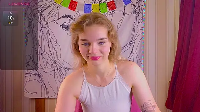  EricaWinterr  online show from 11/18/25, 03:43