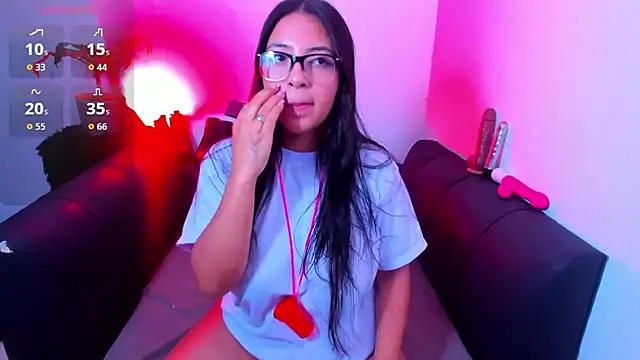 evelisse  online show from 01/10/26, 04:08