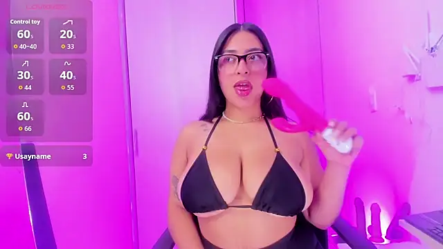 evelisse  online show from 07/30/26, 03:38