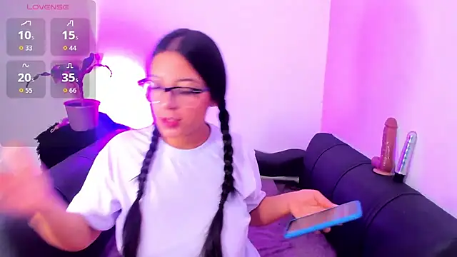 evelisse  online show from 01/08/26, 03:56