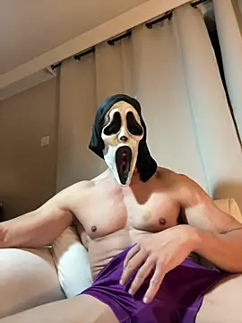 Luna MaskedMan online show from 11/30/25, 09:26