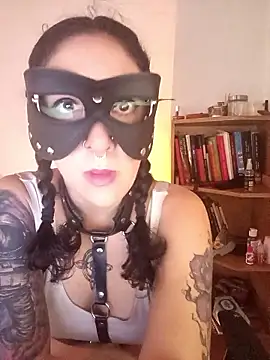 Snapshot of Melinerd chatting on 01/09/26, 05:20 Melinerd online show from 01/09/26, 05:20