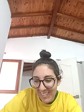 Snapshot of Melinerd chatting on 11/19/25, 08:42 Melinerd online show from 11/19/25, 08:42