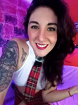 Snapshot of Melinerd chatting on 01/14/26, 05:05 Melinerd online show from 01/14/26, 05:05