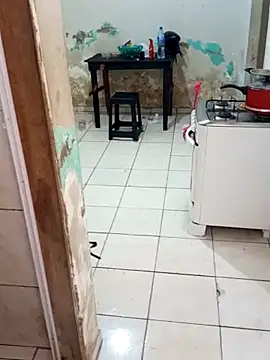 putinha  esthefany online show from 11/18/25, 11:46