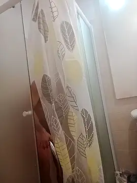 platone09 online show from 12/18/25, 08:34