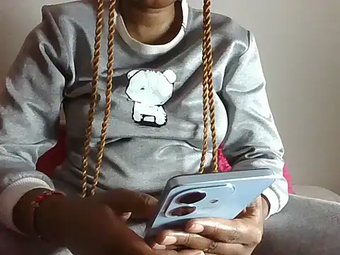 Naughtybadgal online show from 04/10/26, 08:16