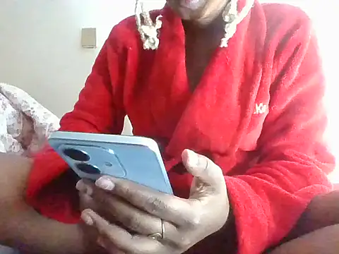 Naughtybadgal online show from 05/17/26, 06:02