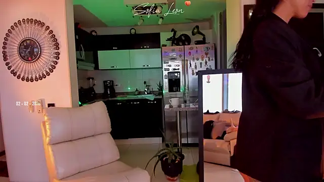 sofiasexhot online show from 02/02/26, 12:48