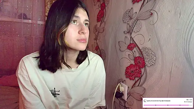 KristinaScott online show from 12/20/25, 04:32