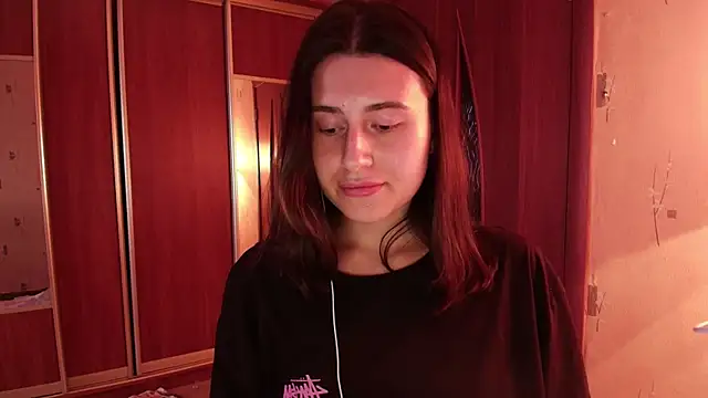 KristinaScott online show from 04/03/26, 03:40