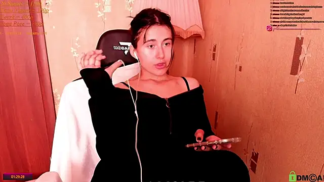 KristinaScott online show from 05/30/26, 05:47