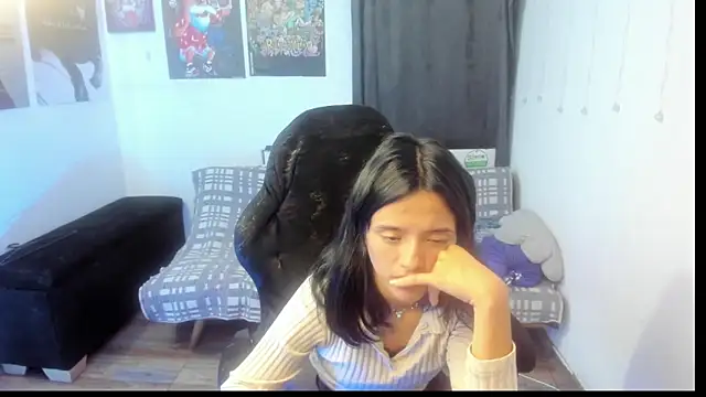 Snapshot of Candy__Girll18 chatting on 02/23/26, 08:26 Candy Girll18 online show from 02/23/26, 08:26