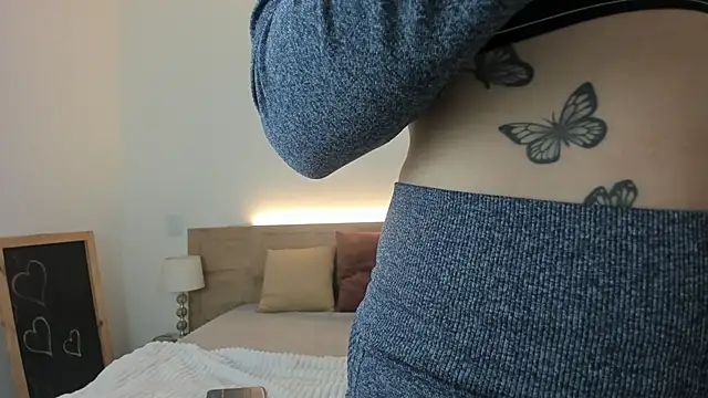 Emily Frostt online show from 02/10/26, 07:35