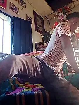 Snapshot of Rich_Boy_Activ chatting on 11/14/25, 08:56 Rich Boy Activ online show from 11/14/25, 08:56