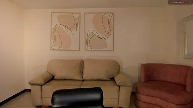 HaileyRoss  online show from 03/22/26, 10:28