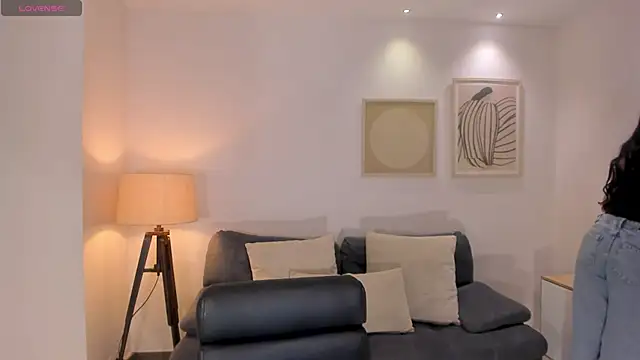 HaileyRoss  online show from 04/07/26, 12:07