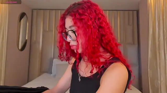 AmberFox1 online show from 12/17/25, 11:48