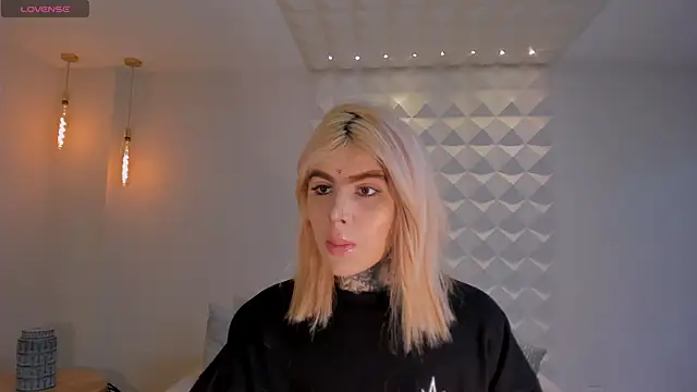 CarlaBrunni online show from 01/10/26, 12:33