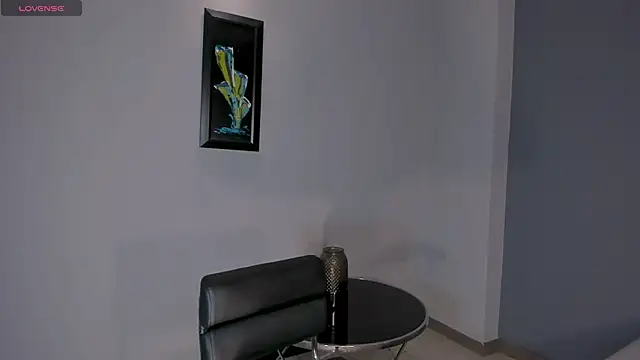 ZaraKafruni online show from 05/28/26, 08:15