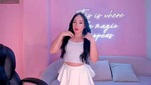 ZaraKafruni online show from 02/10/26, 04:00