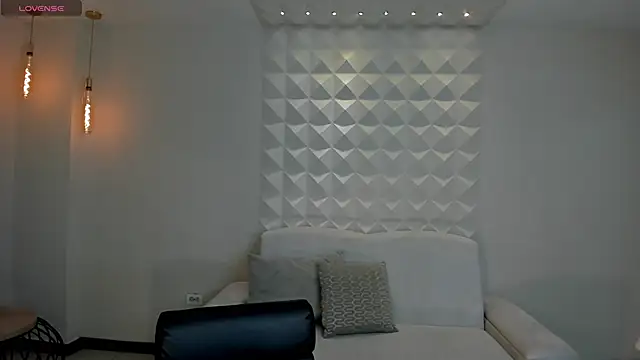 SophieLanne online show from 03/11/26, 04:28