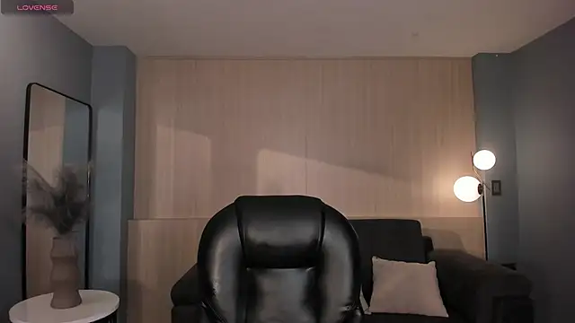 SophieLanne online show from 01/11/26, 04:08