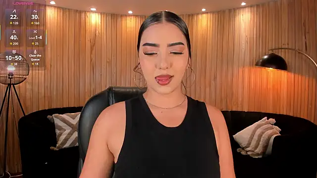 SophieLanne online show from 07/20/26, 02:08