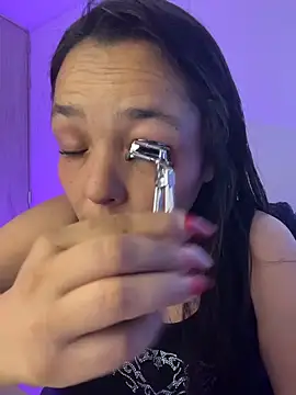 LaraDanverss online show from 03/16/26, 07:05