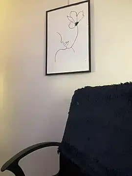 LaraDanverss online show from 04/02/26, 10:22