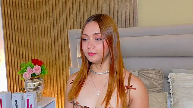 Snapshot of LondraBlush chatting on 05/25/26, 01:32 LondraBlush online show from 05/25/26, 01:32