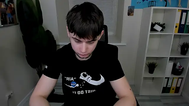 AlejandroEllias online show from 04/02/26, 11:06