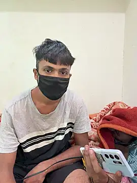 Snapshot of syndyc1 chatting on 01/19/26, 02:21 syndyc1 online show from 01/19/26, 02:21