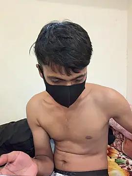 Snapshot of syndyc1 chatting on 02/05/26, 03:52 syndyc1 online show from 02/05/26, 03:52