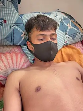 Snapshot of syndyc1 chatting on 02/10/26, 06:29 syndyc1 online show from 02/10/26, 06:29