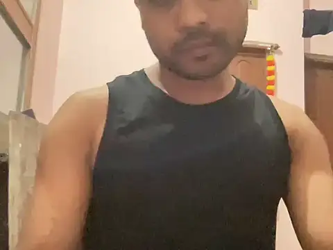 Snapshot of sexy_rowdy chatting on 11/16/25, 06:12 sexy rowdy online show from 11/16/25, 06:12