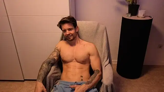 Mystery Mark online show from 11/26/25, 06:41