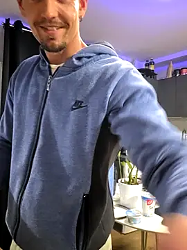 Mystery Mark online show from 04/12/26, 07:39