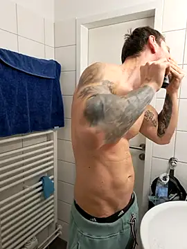 Mystery Mark online show from 02/04/26, 05:41