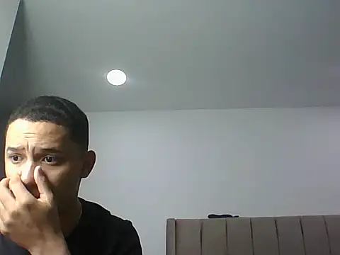 saul thompson online show from 11/18/25, 07:44