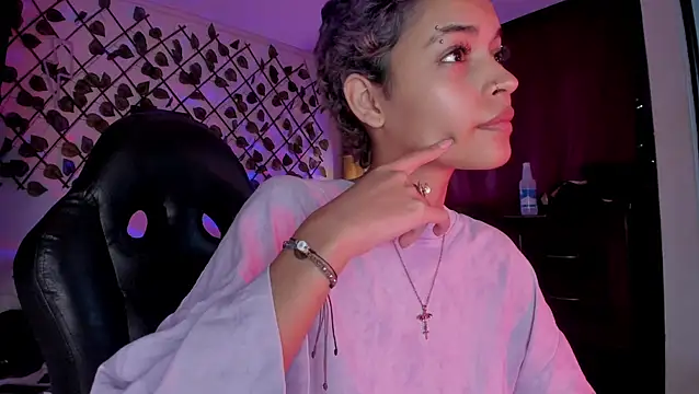 Anny Kiitty online show from 02/02/26, 03:27