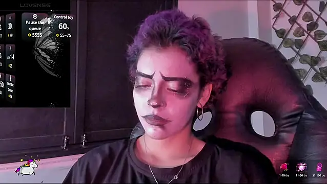 Anny Kiitty online show from 02/25/26, 07:52