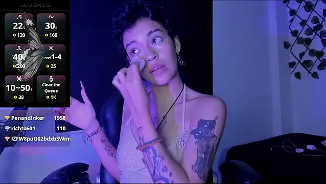 Anny Kiitty online show from 04/07/26, 03:52