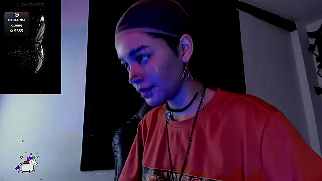 Anny Kiitty online show from 05/17/26, 03:39
