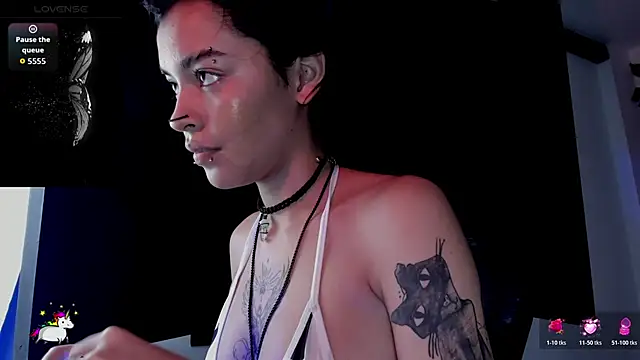 Anny Kiitty online show from 05/18/26, 03:17