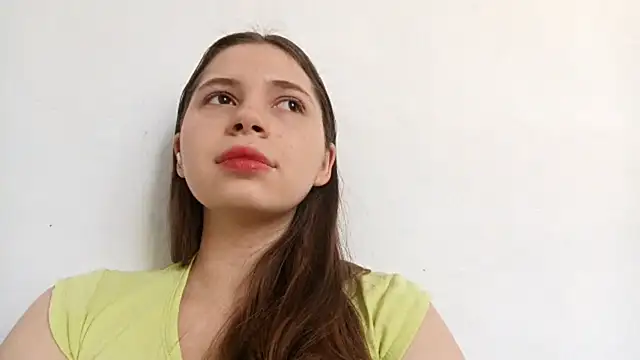 Taisialve online show from 11/18/25, 06:17