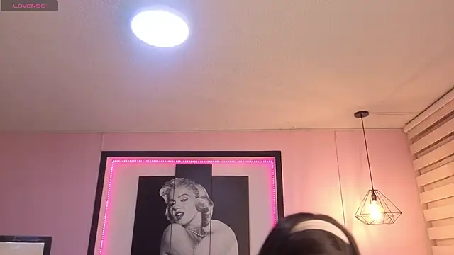 Milu carbajal x online show from 05/16/26, 05:28
