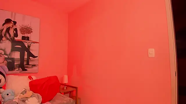 Snapshot of Milu_carbajal_x chatting on 02/26/26, 05:02 Milu carbajal x online show from 02/26/26, 05:02