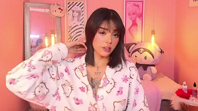 Milu carbajal x online show from 04/29/26, 03:11