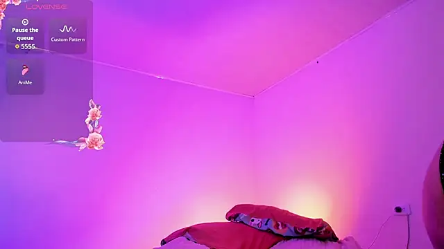 Snapshot of soy-anny1 chatting on 11/30/25, 12:11 soy-anny1 online show from 11/30/25, 12:11